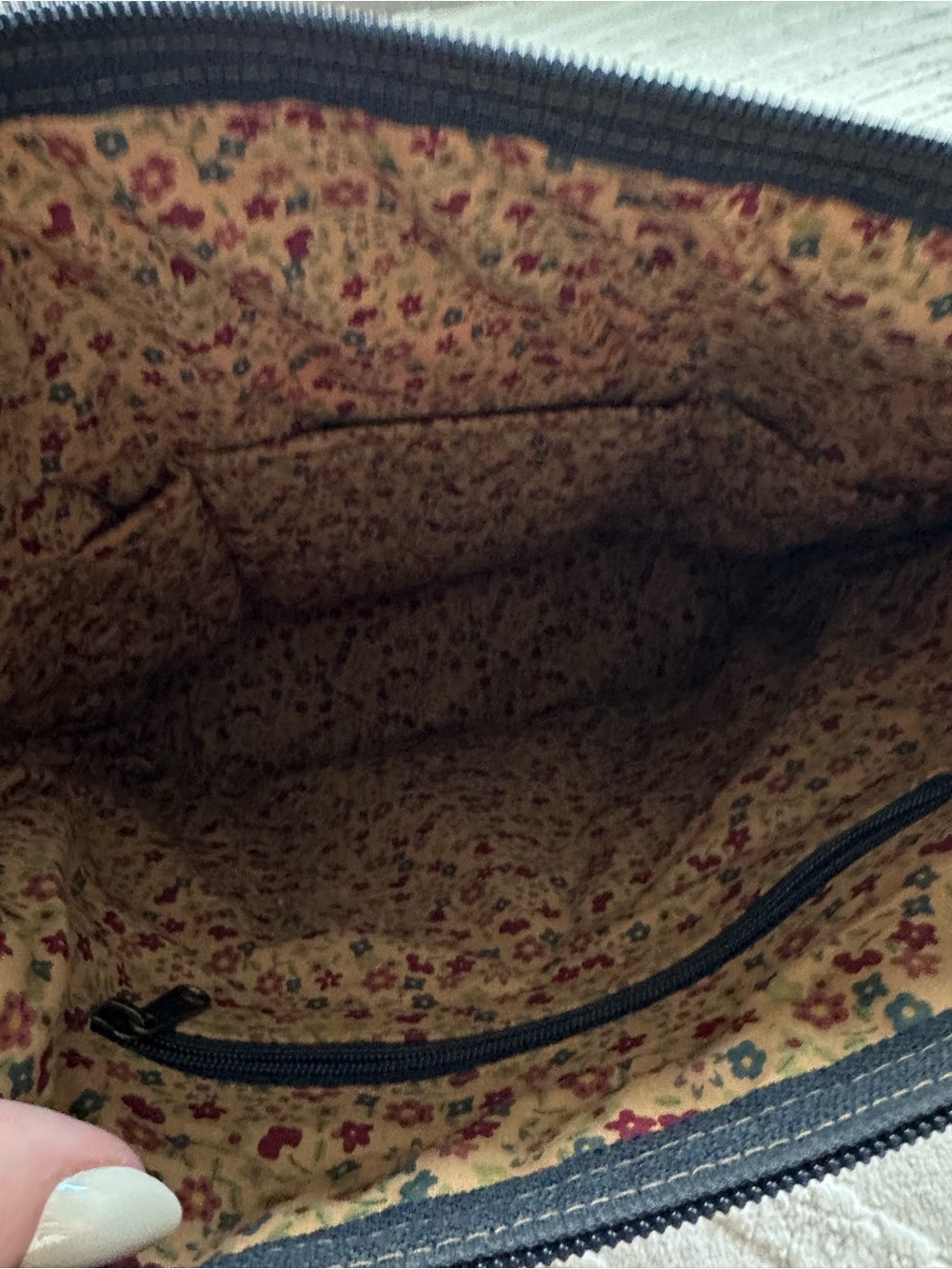 Bella Taylor | Quilted Patchwork Tote Bag - Picture 5 of 5